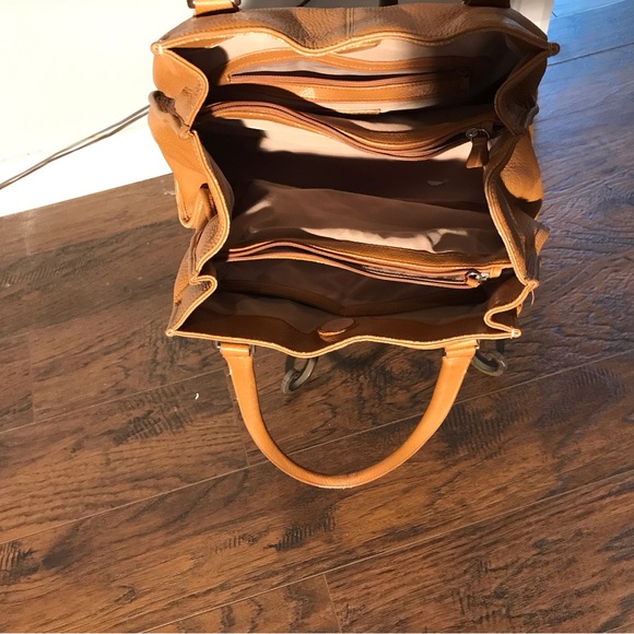 Leather handbag - Picture 2 of 3